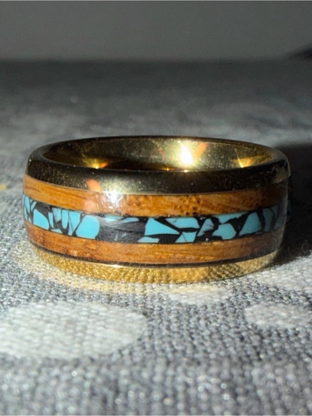 Size 7 Ring Gold-Tone Wood Inlay Ring with Turquoise Accents